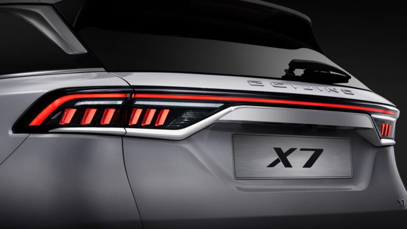 BAIC/X7/GASOLINE/1.5T/7DCT/2WD/5-SEAT/5- DOOR/FLAGSHIP