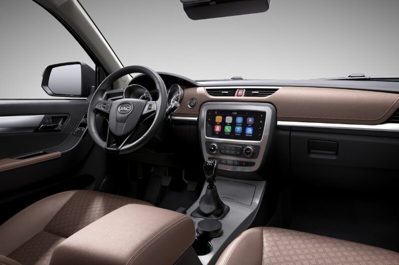 T8 JAC ديزل 4×2 2023