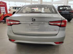 MG 5 ستاندرد 2025