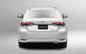 تويوتا كورولا 2.0L XLI 2025