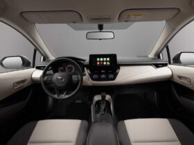 تويوتا كورولا 2.0L XLI 2025