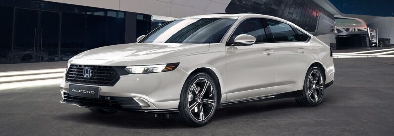 هوندا اكورد LX 2025