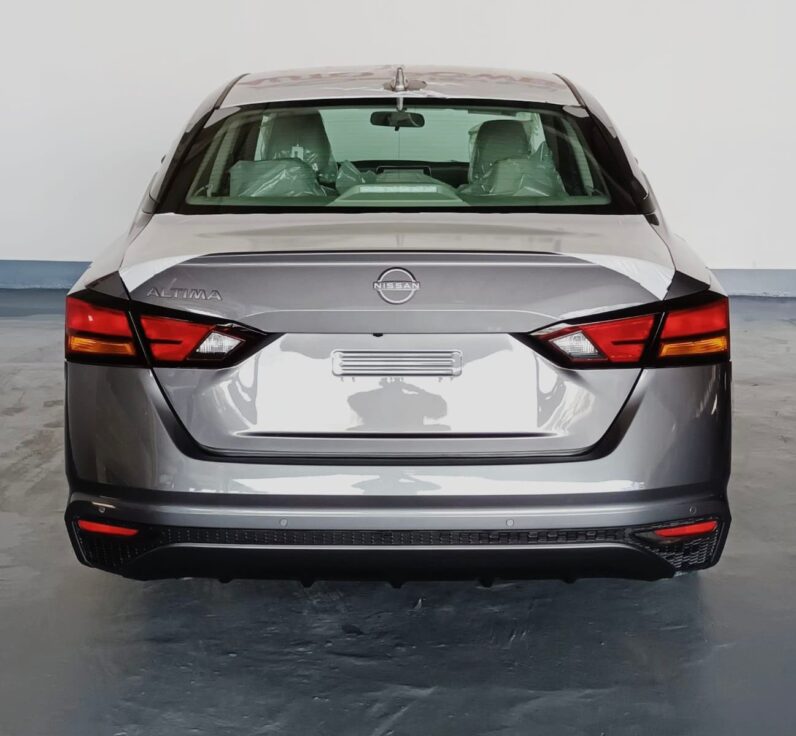 نيسان التيما S 2025
